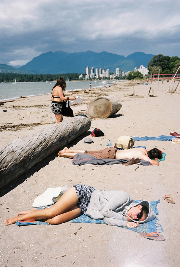 Naked girls on the beach voyeur Vancouver Book Portraits De Villes Dina Goldstein Narrative Photography